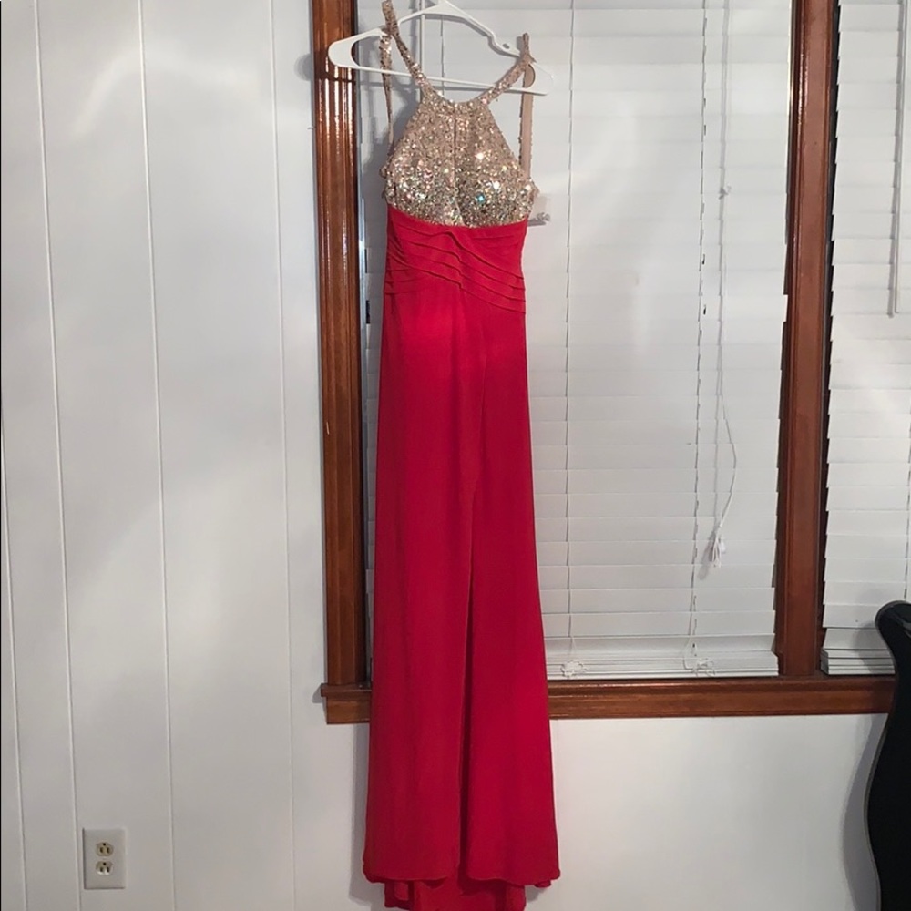 Formal Dress// Morgan and Co.